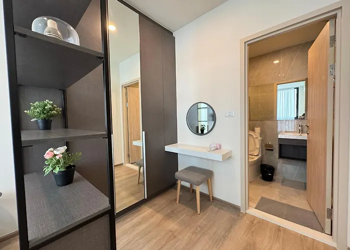 Nue District Rama 9 * Bangkok