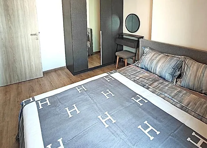 Apartment Nue District Rama 9